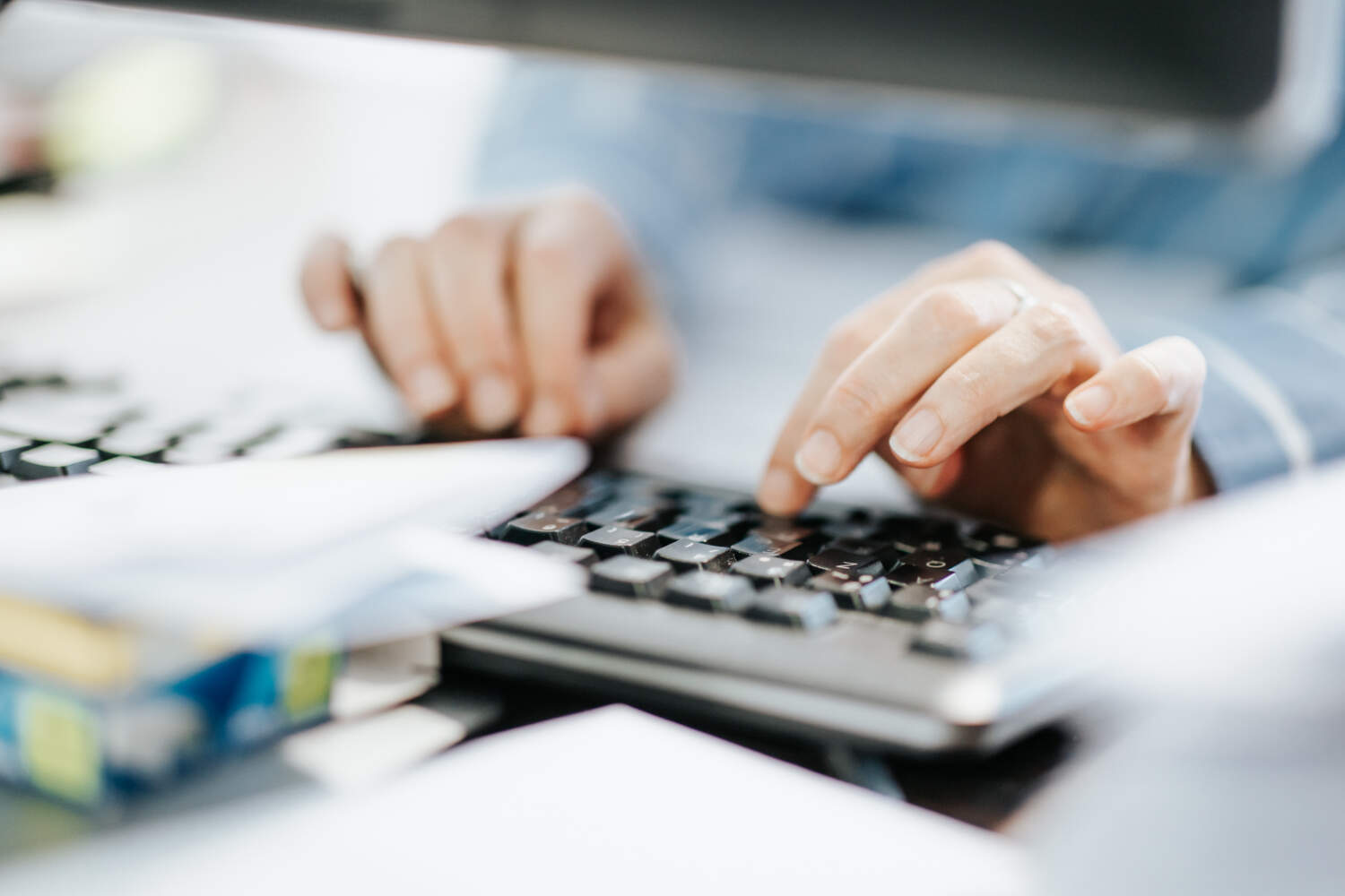 Photo d'un clavier d'ordinateur